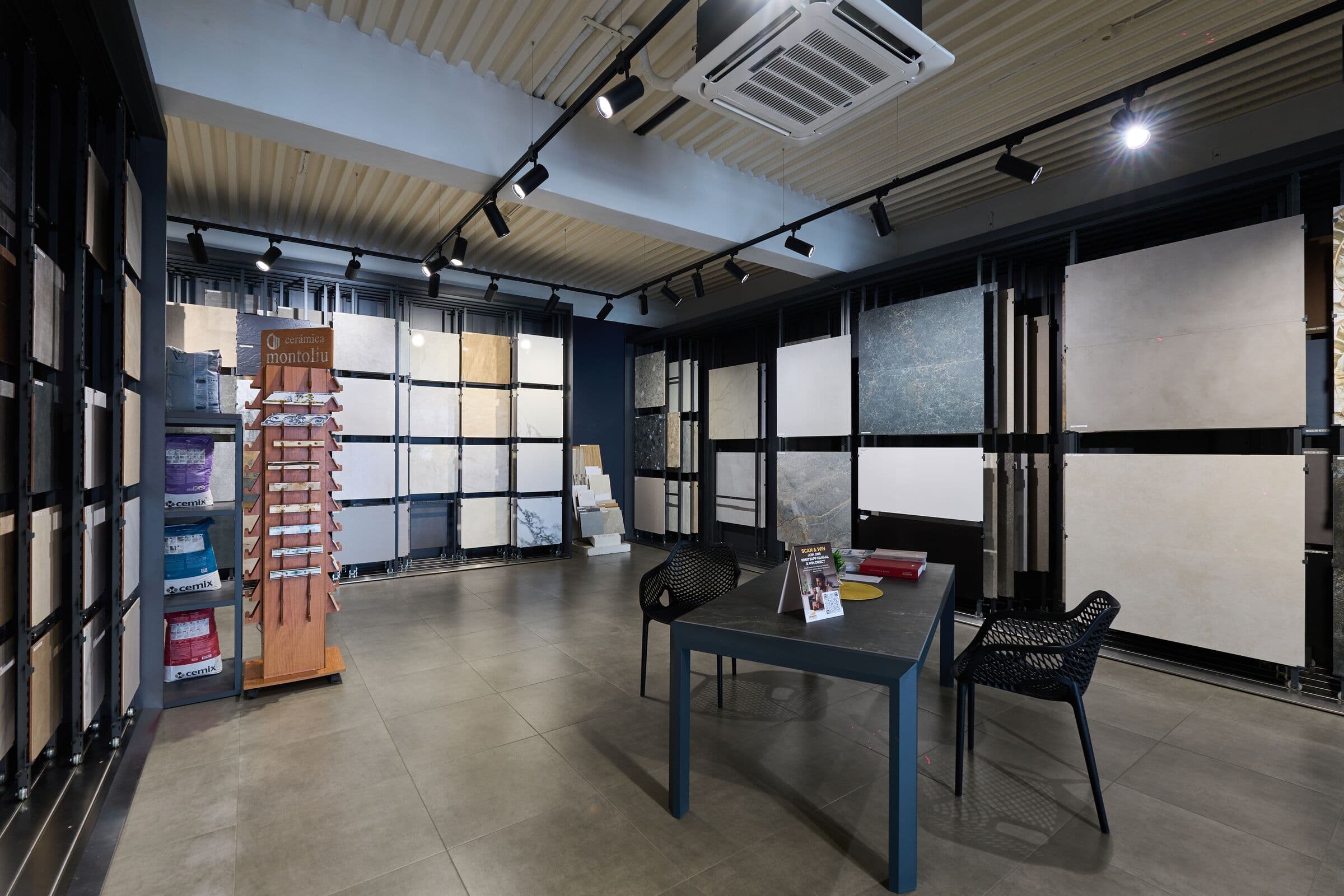 Cemdee tegelshowroom met adviesruimte